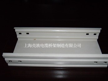喷塑槽式桥架使用环境的考虑
